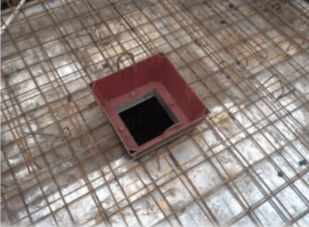 Abertura reservada en el encofrado de concreto de aluminio Abertura reservada en el encofrado de concreto de aluminio