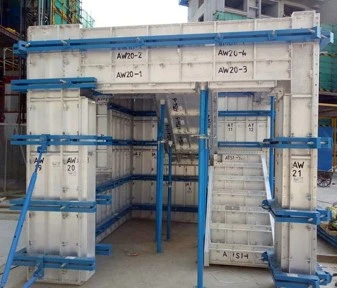 Aluminium formwork installation