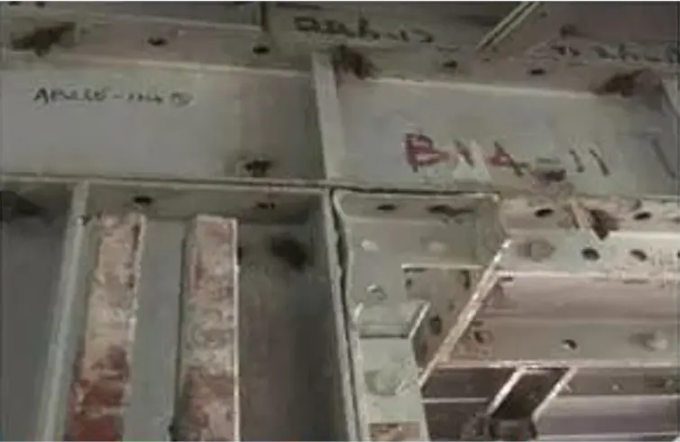 La falta de resistencia del encofrado de concreto de aluminio puede provocar una deformación grave