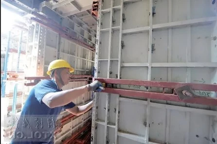 retirer coffrage dalle beton